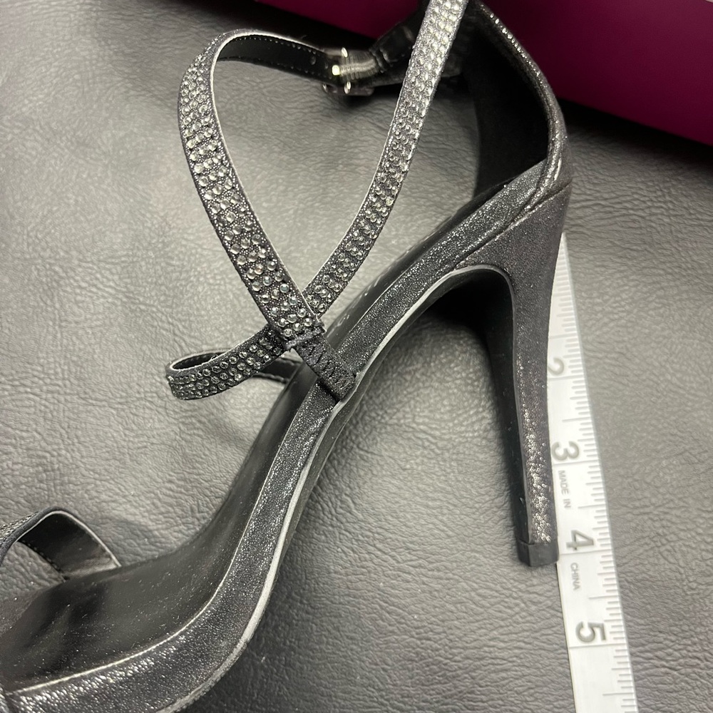 Candie’s dress shoes - Brand new in box - Size 6.5 - Picture 5 of 5